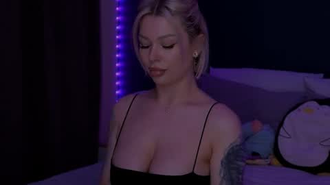 Alexa Mason online show from 28, 4, 2026