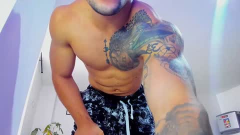 Alex Collin online show from 28, 1, 2025