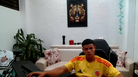 Snapshot of alexander_cr chatting on 3, 7, 2026 Alexander online show from 3, 7, 2026