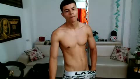 Snapshot of alexander_cr chatting on 17, 7, 2026 Alexander online show from 17, 7, 2026