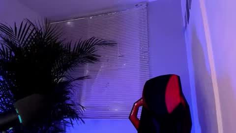 Alexander Diaz online show from 9, 10, 2025