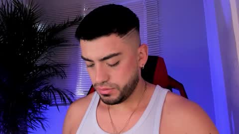 Alexander Diaz online show from 20, 10, 2025