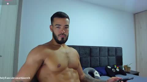 Onlyfansalexmartinezwb  Instagram alexwbmartinez  Twitter martinezcb937 online show from 29, 3, 2026
