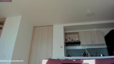 Onlyfansalexmartinezwb  Instagram alexwbmartinez  Twitter martinezcb937 online show from 24, 4, 2026