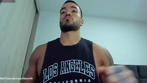 Snapshot of alexander_martines chatting on 7, 5, 2026 Onlyfansalexmartinezwb Instagram alexwbmartinez Twitter martinezcb937 online show from 7, 5, 2026