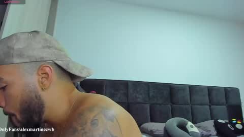 Snapshot of alexander_martines chatting on 27, 5, 2026 Onlyfansalexmartinezwb Instagram alexwbmartinez Twitter martinezcb937 online show from 27, 5, 2026