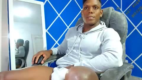 Snapshot of alexander_megan chatting on 2, 1, 2025 alexander online show from 2, 1, 2025