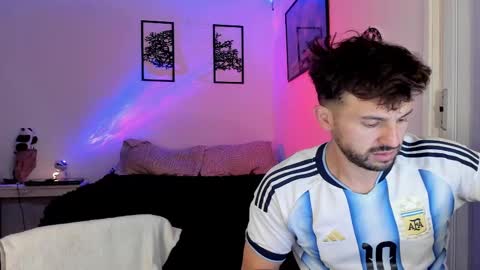 Snapshot of alexanderjaz chatting on 29, 9, 2025 Alexander Jaz online show from 29, 9, 2025