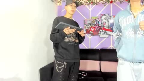 chicos hot online show from 19, 4, 2026