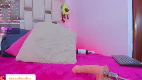 alexandra_holms1 online show from 8, 11, 2025