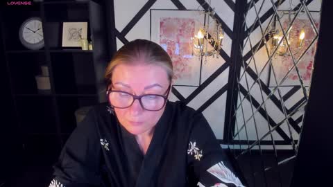 Alexandra online show from 8, 2, 2025