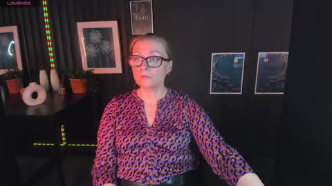 Alexandra online show from 5, 3, 2025