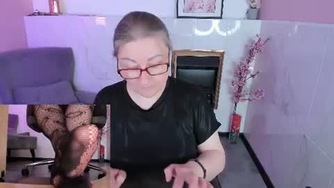 Snapshot of alexandra_kind chatting on 11, 6, 2026 Alexandra online show from 11, 6, 2026