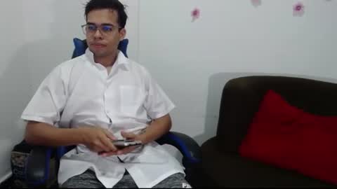 Snapshot of alexandra_lorens chatting on 30, 7, 2026 geo online show from 30, 7, 2026