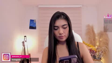Alexandra Rodriguez online show from 18, 12, 2025