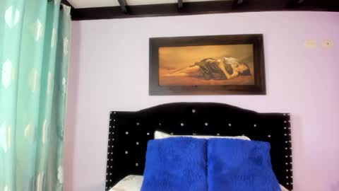 Snapshot of alexandra_torress chatting on 9, 9, 2025 alexandra online show from 9, 9, 2025