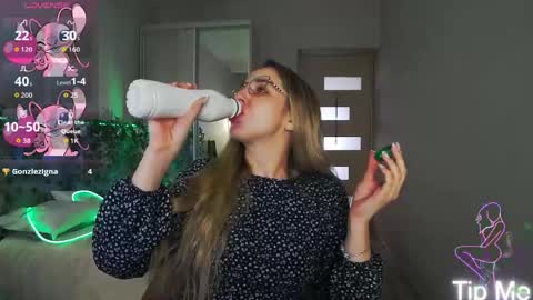 Snapshot of alexandracandy chatting on 12, 5, 2026 alexandracandy online show from 12, 5, 2026