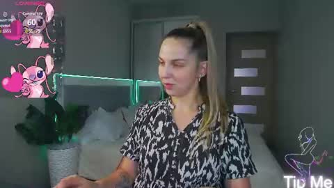 Snapshot of alexandracandy chatting on 13, 6, 2026 alexandracandy online show from 13, 6, 2026