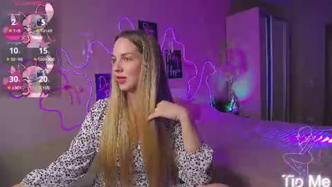 Snapshot of alexandracandy chatting on 9, 7, 2026 alexandracandy online show from 9, 7, 2026