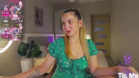 Snapshot of alexandracandy chatting on 13, 7, 2026 alexandracandy online show from 13, 7, 2026
