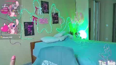 Snapshot of alexandracandy chatting on 28, 7, 2026 alexandracandy online show from 28, 7, 2026