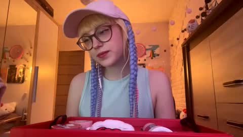 Lia online show from 20, 11, 2025