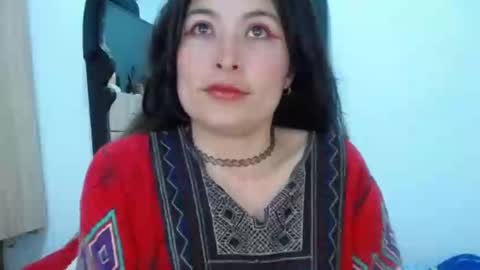 alexandrasaen online show from 11, 3, 2025