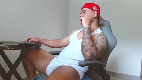 Snapshot of alexandro_king chatting on 5, 1, 2025 ALEX online show from 5, 1, 2025