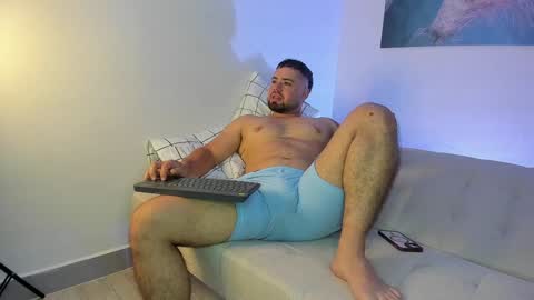 Snapshot of alexandro_king chatting on 19, 1, 2025 ALEX online show from 19, 1, 2025