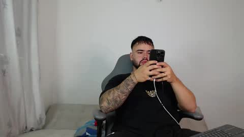 Snapshot of alexandro_king chatting on 23, 10, 2025 ALEX online show from 23, 10, 2025