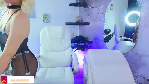 alexawarren_ online show from 24, 4, 2026