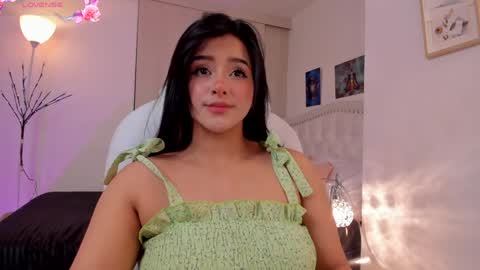 lexandra  online show from 3, 1, 2025