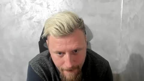 Snapshot of alexboy2022 chatting on 16, 4, 2026 onlyfans..alexyno2022 online show from 16, 4, 2026