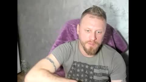 Snapshot of alexboy2022 chatting on 8, 5, 2026 onlyfans..alexyno2022 online show from 8, 5, 2026
