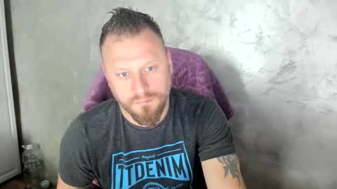 Snapshot of alexboy2022 chatting on 9, 5, 2026 onlyfans..alexyno2022 online show from 9, 5, 2026