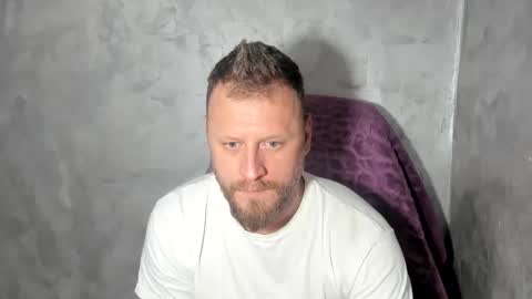 Snapshot of alexboy2022 chatting on 13, 5, 2026 onlyfans..alexyno2022 online show from 13, 5, 2026