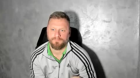 Snapshot of alexboy2022 chatting on 15, 5, 2026 onlyfans..alexyno2022 online show from 15, 5, 2026