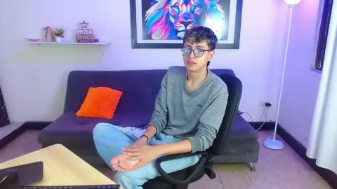 alex online show from 21, 4, 2026