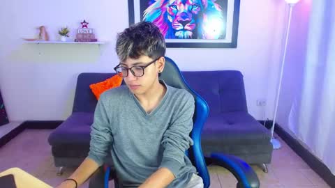 alex online show from 25, 4, 2026