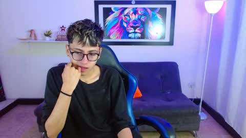 Snapshot of alexcum_18 chatting on 5, 5, 2026 alex online show from 5, 5, 2026