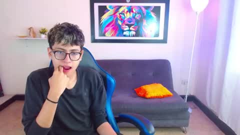 Snapshot of alexcum_18 chatting on 5, 6, 2026 alex online show from 5, 6, 2026