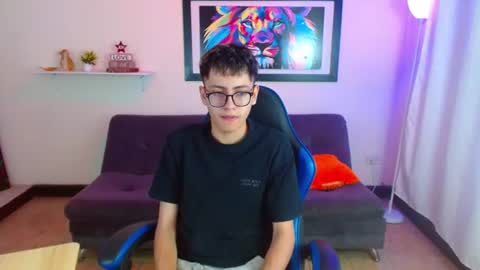 Snapshot of alexcum_18 chatting on 12, 6, 2026 alex online show from 12, 6, 2026