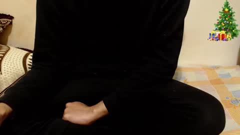 Snapshot of alexdelarge323 chatting on 17, 12, 2025 Alex online show from 17, 12, 2025