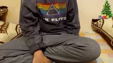 Snapshot of alexdelarge323 chatting on 19, 12, 2025 Alex online show from 19, 12, 2025