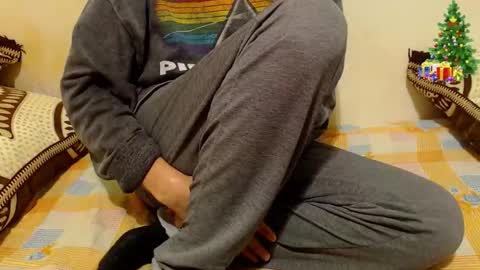 Snapshot of alexdelarge323 chatting on 20, 12, 2025 Alex online show from 20, 12, 2025