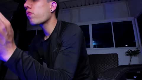 alexgiraldo__ online show from 22, 10, 2025