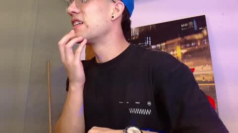 alexgiraldo__ online show from 23, 4, 2026