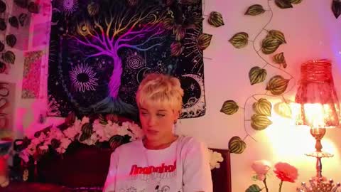 Alex online show from 2, 2, 2025