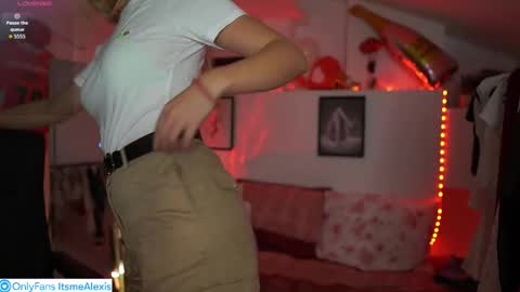 Alexis Texas online show from 20, 9, 2025