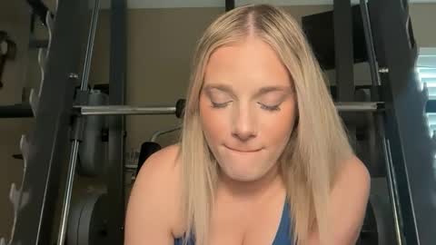 Snapshot of alexispaige06 chatting on 1, 12, 2025 alexispaige06 online show from 1, 12, 2025